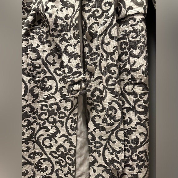 Women’s Peacoat - Picture 2 of 4